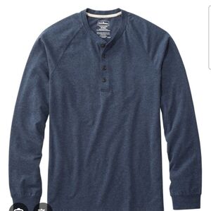 L.L. Bean Blue Long Sleeve Tee Comfortable Stretch Fabric